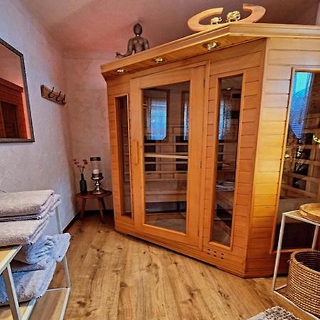 Large Detached Holiday Home In Muhr Esterno foto