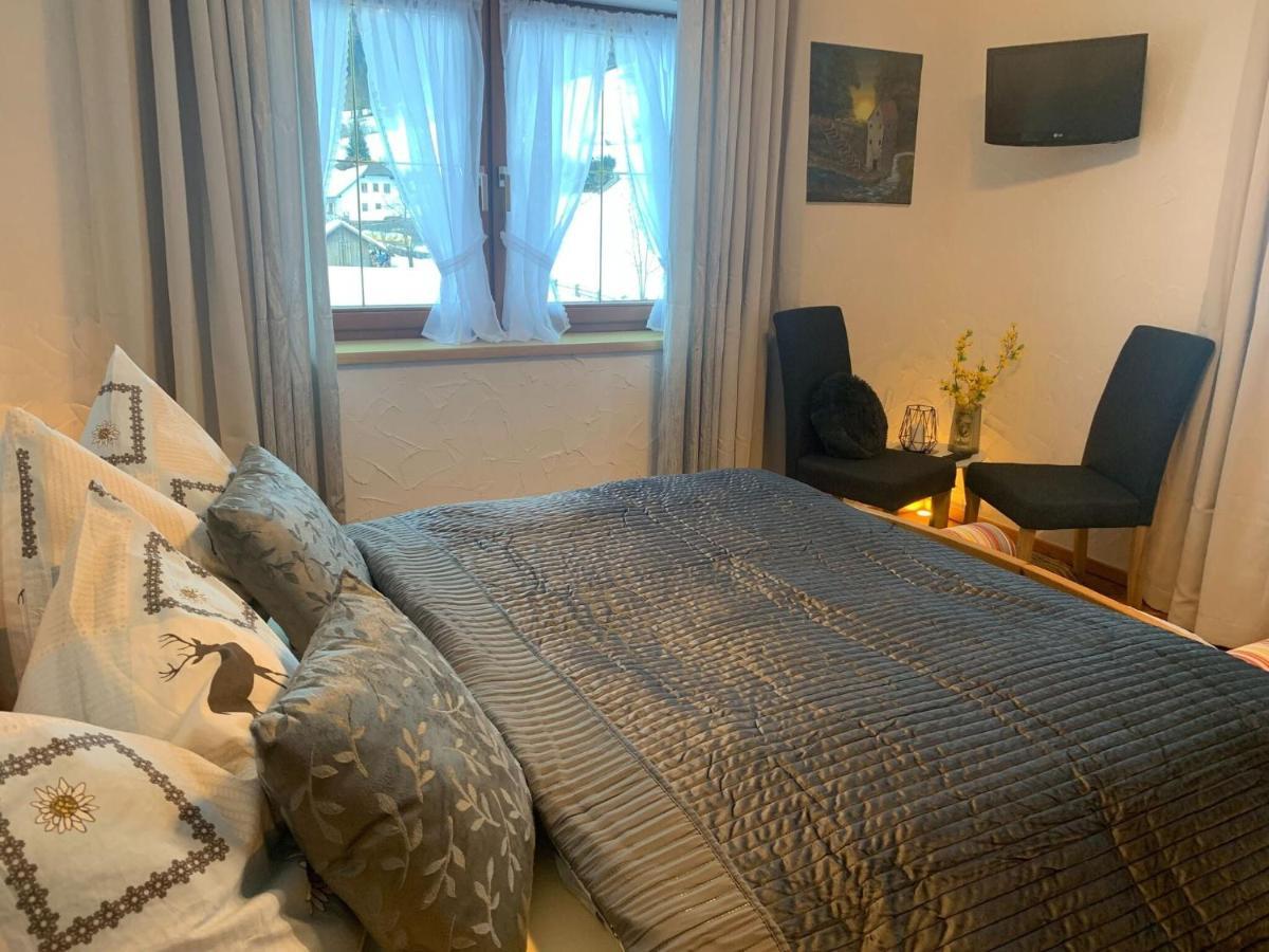 Large Detached Holiday Home In Muhr Esterno foto