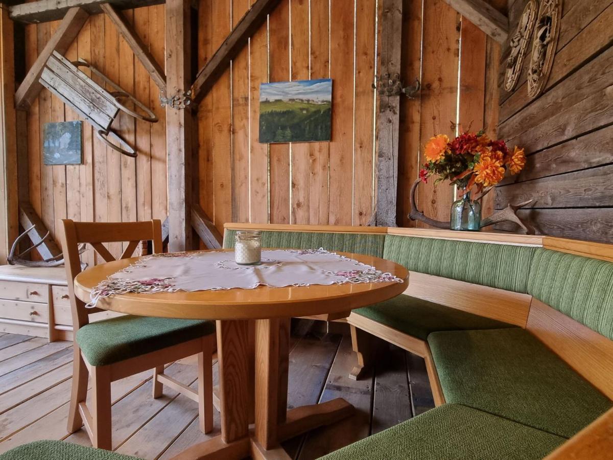 Large Detached Holiday Home In Muhr Esterno foto
