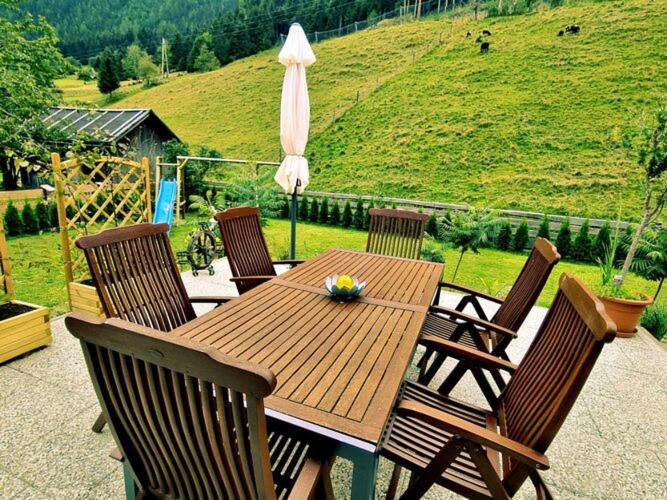 Large Detached Holiday Home In Muhr Esterno foto
