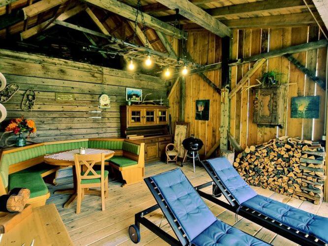 Large Detached Holiday Home In Muhr Esterno foto